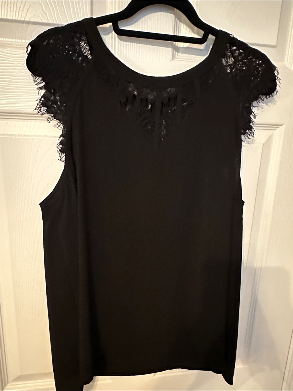 Black Lace-Trim Sleeveless Top - Brand: 41 Hawthorn (Stitch Fix)